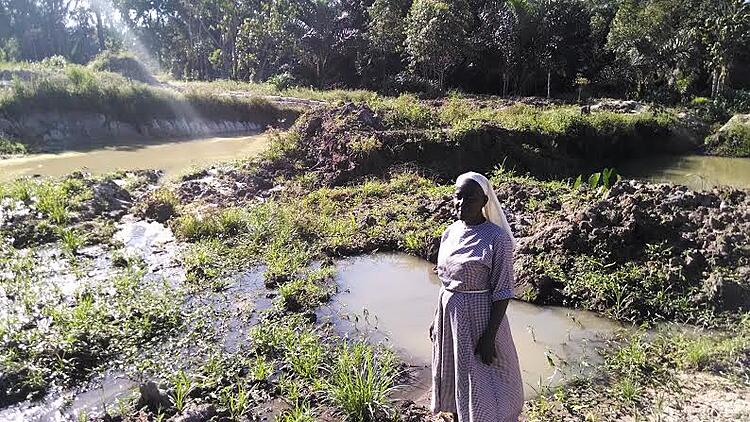 Fish_Pond_4 Fish_Pond_4