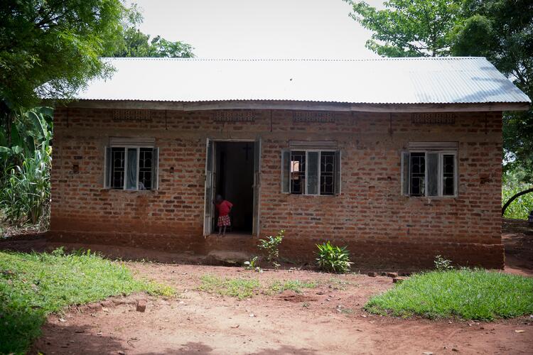 VeronicaButone_160 VeronicaButone_160